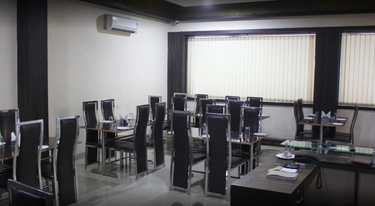 City Surya Hotel Gaya Exterior photo